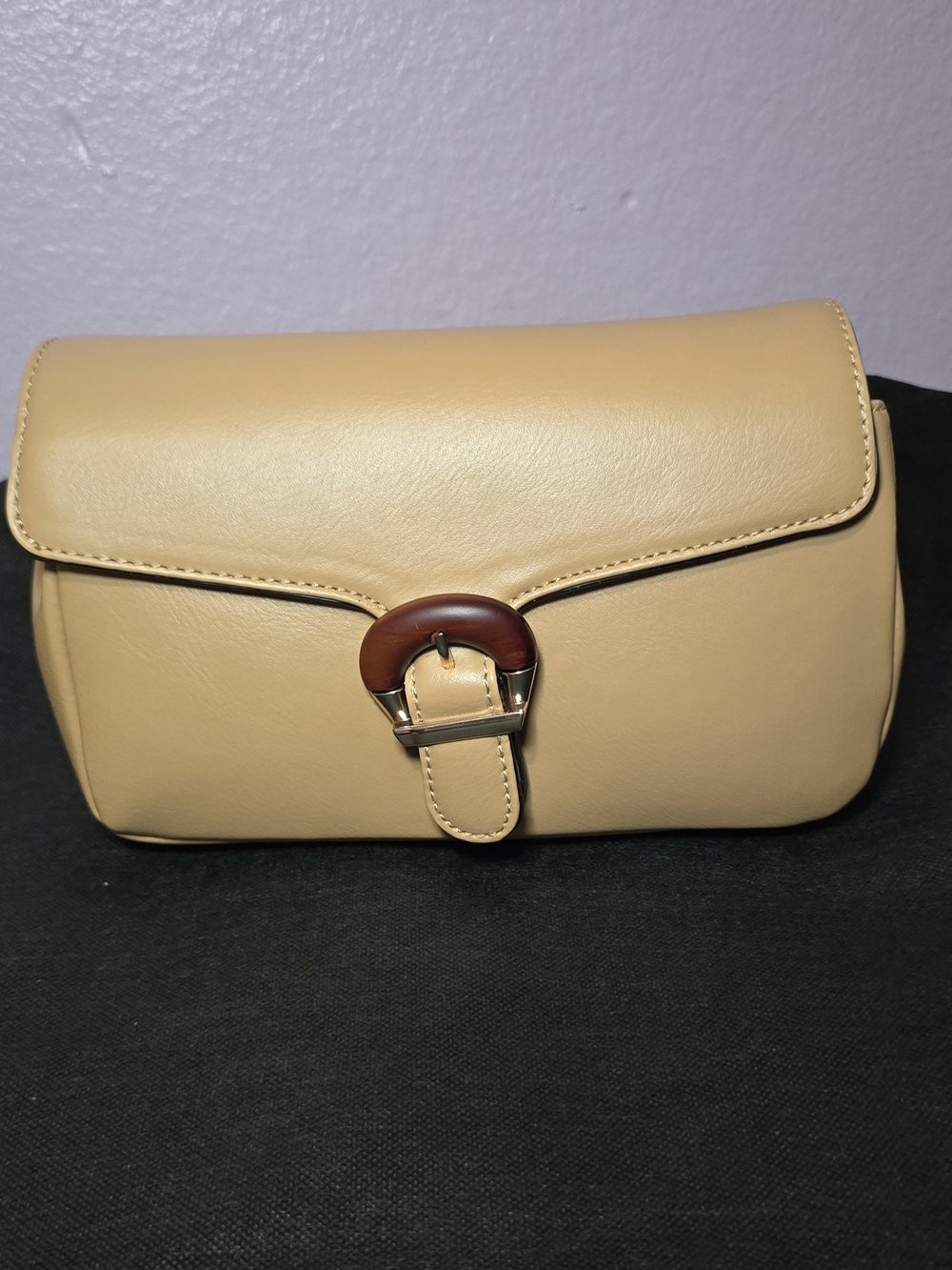 Classic Beige Leather Shoulder Bag with Buckle Accent